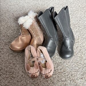 Cat & Jack Glittery Gold, Shiny Silver, and Pink Bunny Shoes Sz 5 baby